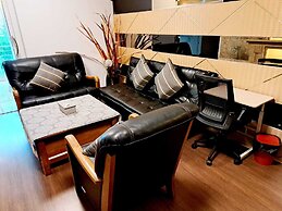 2D - No Impact From Earthquake 3bedrooms 2 5bath Downtown Bangkok