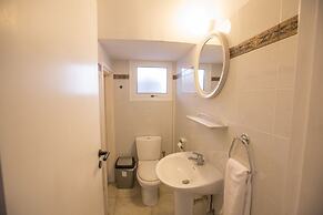 Protaras Holiday Villa Ds54, 3 Bedroom Villa in the Center