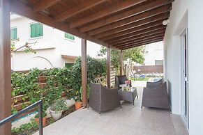 Protaras Holiday Villa Ds54, 3 Bedroom Villa in the Center