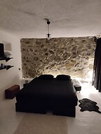Artemis Studio Pyrgi