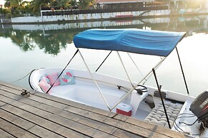 Marina View Apartments