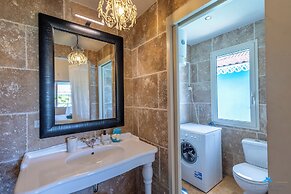 Marina View Apartments