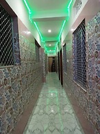 Goroomgo Ray Home Stay Puri