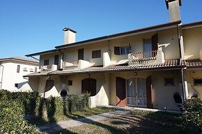 Welcoming Villa With Pool and Private Garden