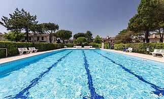 Welcoming Villa With Pool and Private Garden