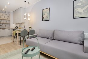 Ostoya Pucka by Renters