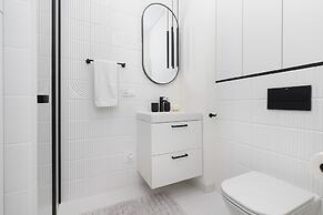 Ostoya Pucka by Renters