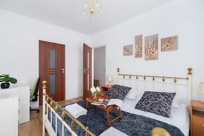 Kraków Apartment Białoruska by Renters