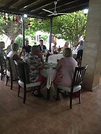 Villa Lembos Hotel