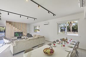 Ayia Napa Kube Villa Kb2