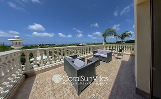 Fabulous Villa In Coral Bay Near Beach, Amenities