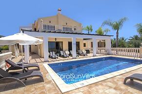 Fabulous Villa In Coral Bay Near Beach, Amenities