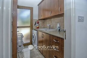 Fabulous Villa In Coral Bay Near Beach, Amenities