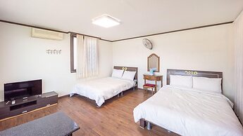 Gangchon Beautiful pet House Pension