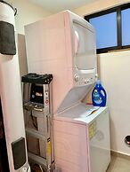 Sleeps 4-6-amazing 2 Bedroom Ph With Bbq & Jacuzzi