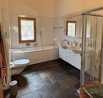 Spacious Apartment With Outstanding Views Direct Access Top of Europe