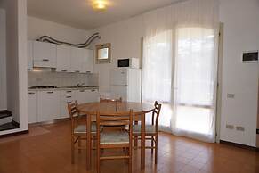 Charming Villa in the Heart of Porto S Margherita