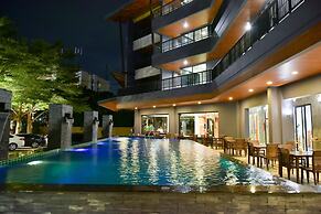 The Proud Exclusive Hotel