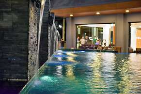 The Proud Exclusive Hotel