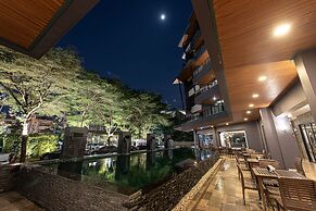 The Proud Exclusive Hotel