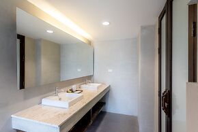 The Proud Exclusive Hotel