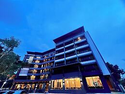The Proud Exclusive Hotel