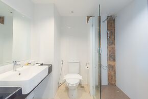 The Proud Exclusive Hotel