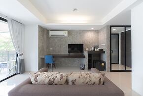 The Proud Exclusive Hotel