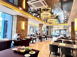 The Proud Exclusive Hotel