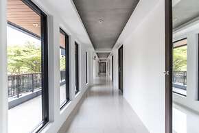 The Proud Exclusive Hotel