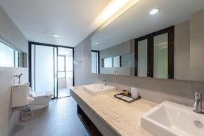 The Proud Exclusive Hotel