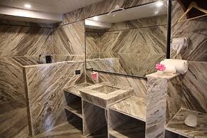 Club 21by Sariska Fun city