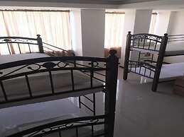 OYO 921 Sorrento Hotel And Resort