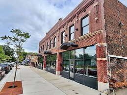 Fischer House Indian Village Nn01