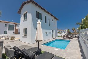 Protaras Levanda Villa Lh55