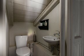 Rustic Escape by Konnect, Agios Markos