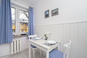 Apartment With Balcony Cracow by Renters