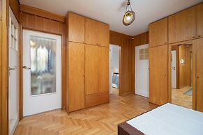 Apartment With Balcony Cracow by Renters