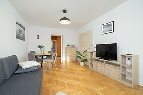 Apartment With Balcony Cracow by Renters