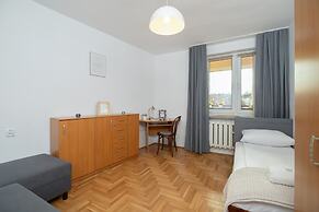 Apartment With Balcony Cracow by Renters