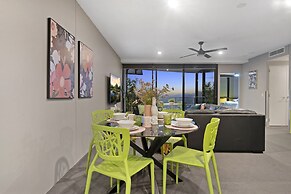 Circle on Cavill - Wow Stay