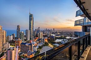 Circle on Cavill - Wow Stay