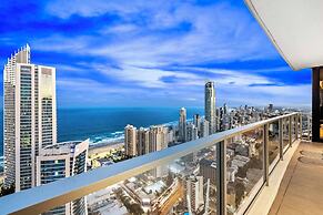 Circle on Cavill - Wow Stay