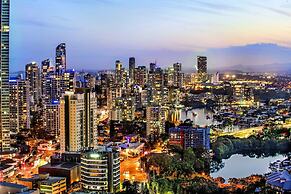 Circle on Cavill - Wow Stay