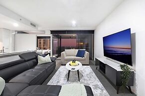 Circle on Cavill - Wow Stay