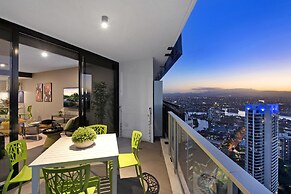 Circle on Cavill - Wow Stay