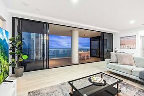 Circle on Cavill - Wow Stay