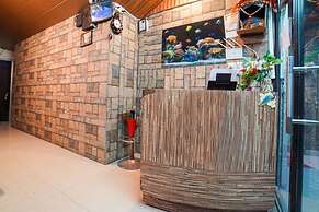 Goroomgo Long View Retreat Nainital