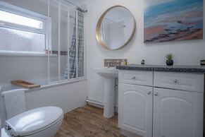 Langland Road - 1 Bedroom - Mumbles