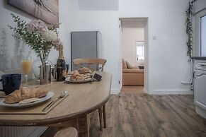 Langland Road - 1 Bedroom - Mumbles